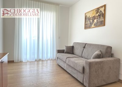 RIF.699 - SOTTOMARINA, APPARTAMENTO CON VISTA MARE E GARAGE