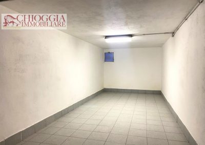 RIF.29 - SOTTOMARINA, GARAGE A 14.500 Euro.