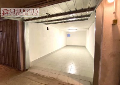 RIF.29 - SOTTOMARINA, GARAGE A 14.500 Euro.