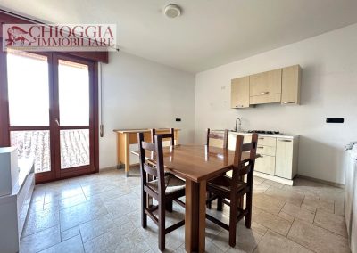 RIF.63 - IN CENTRO A SOTTOMARINA, 3 CAMERE E GARAGE. Euro 278.000.