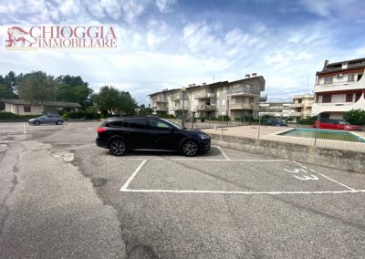 RIF.21 - ISOLA VERDE, APPARTAMENTO RISTRUTTURATO CON POSTO AUTO. Euro 82.000.